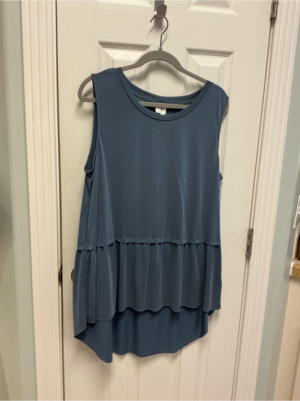 Mote Sleeveless Tunic Tank Top Tiered High Low Hem SZ XXL Round Neckline